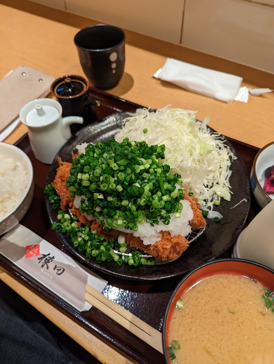 Tonkatsu Muneta Photos 2